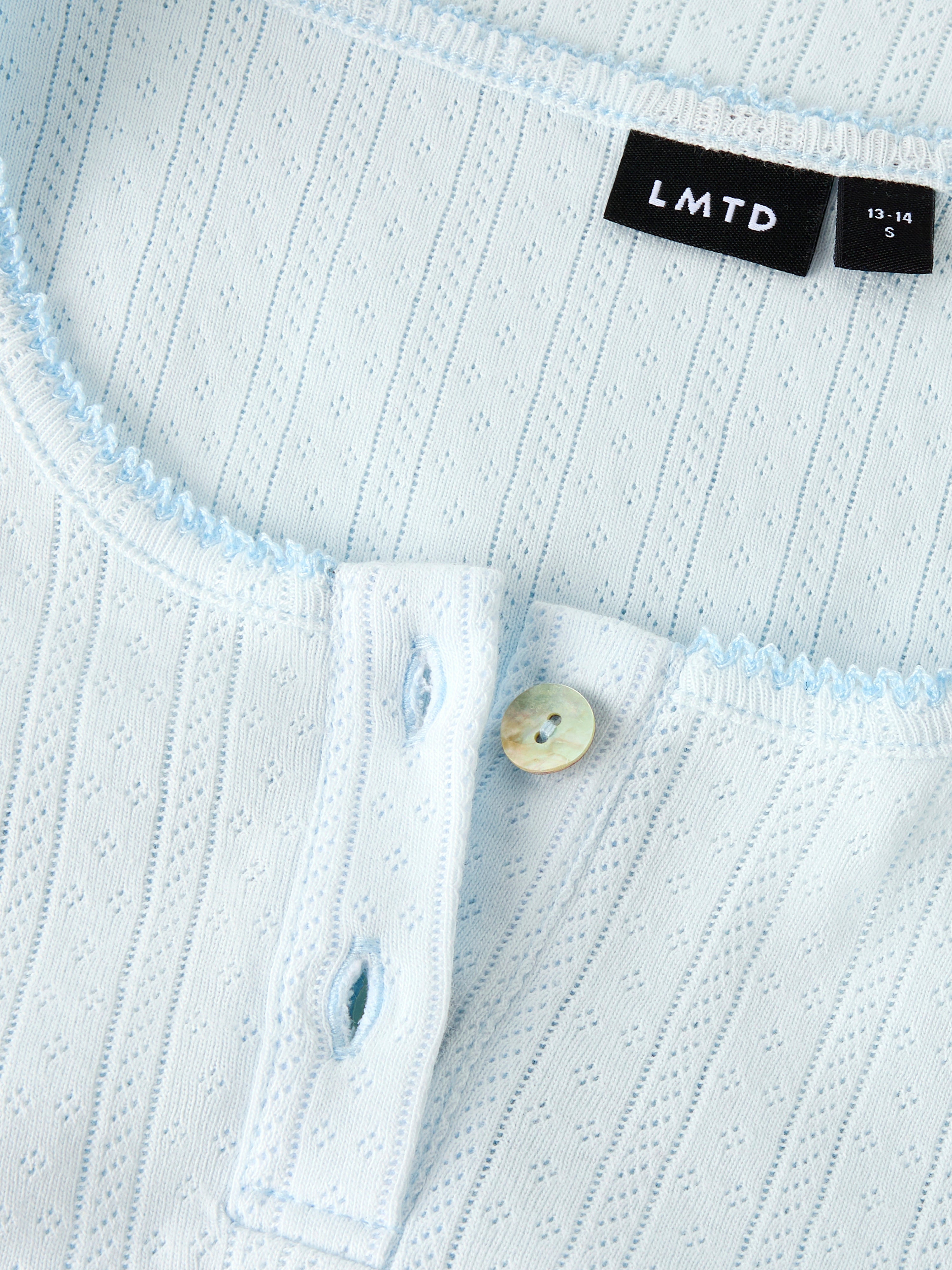 NLFLEEDLE Top - Ice Melt